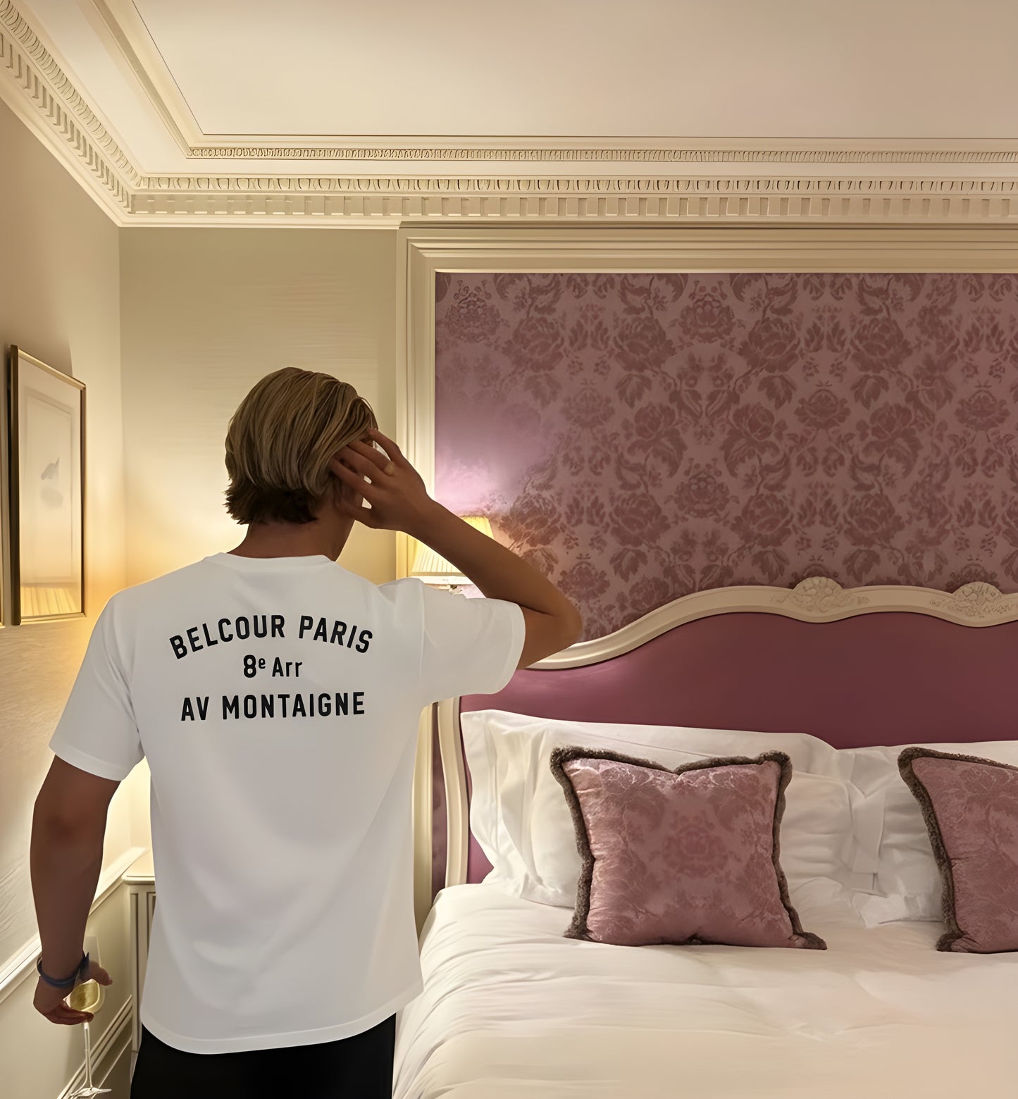 T Shirt AV Montaigne